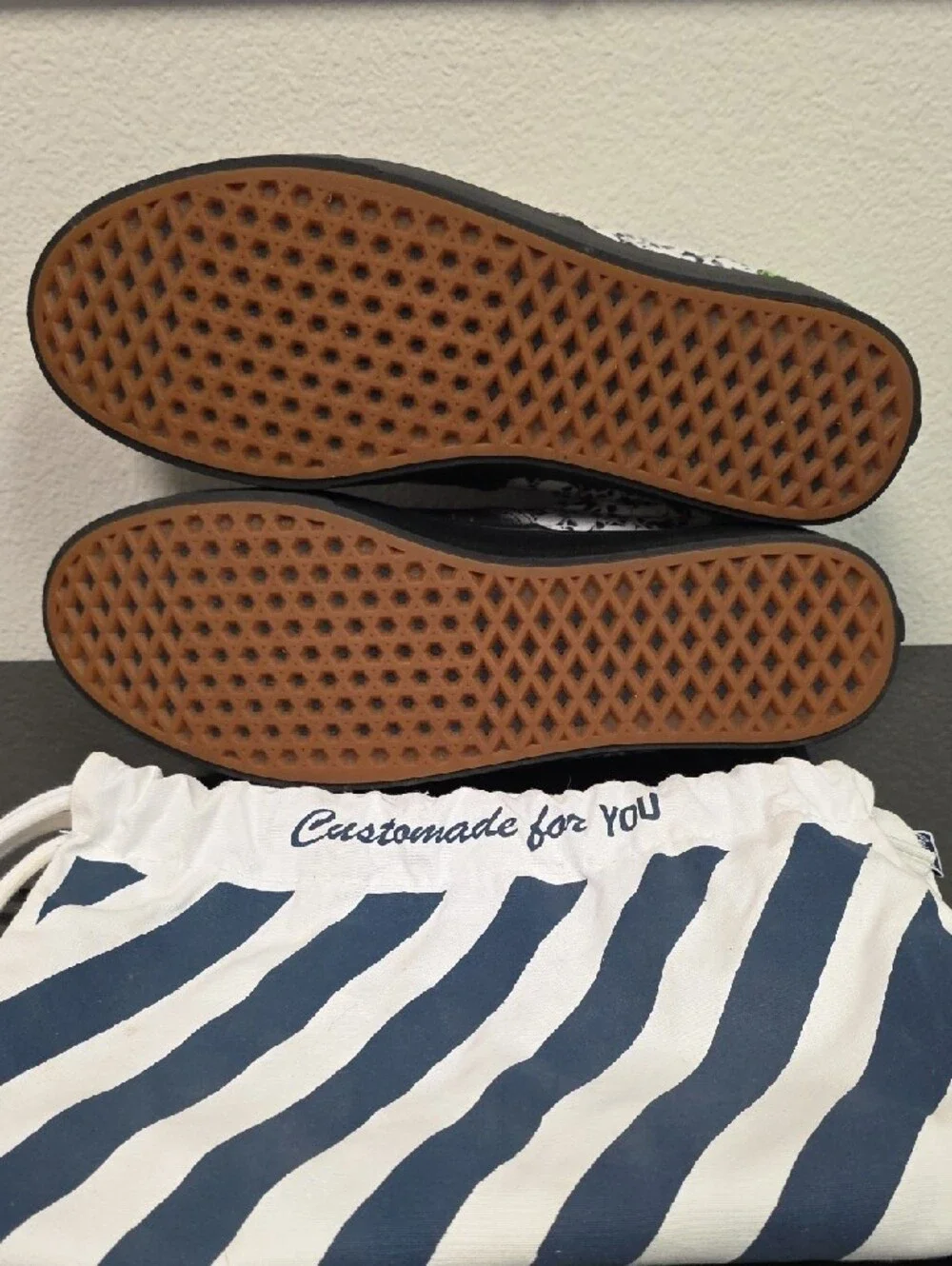 Vans one kind