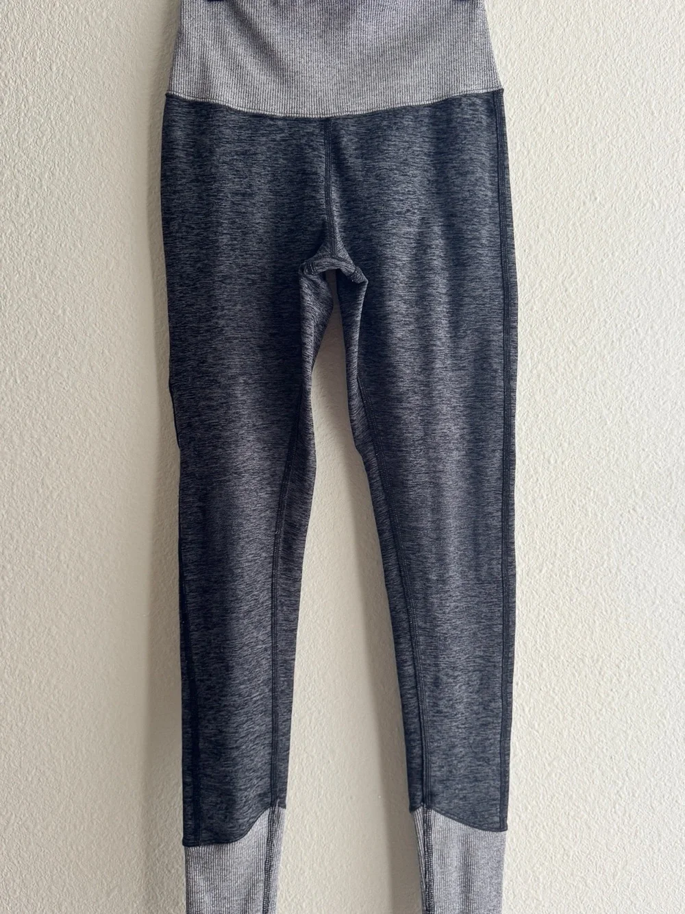 Alo Yoga High-Waist Alosoft Lounge Leggings Women’s Small