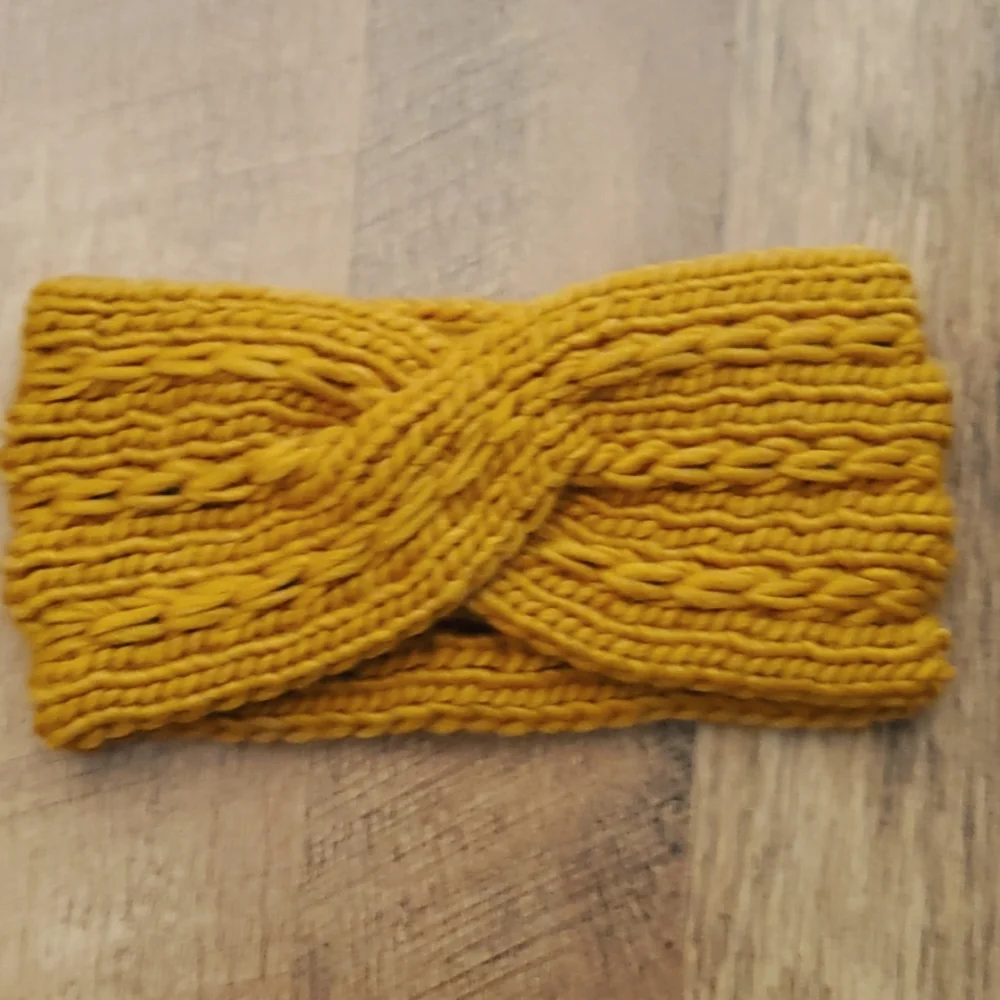 N/A mustard yellow
