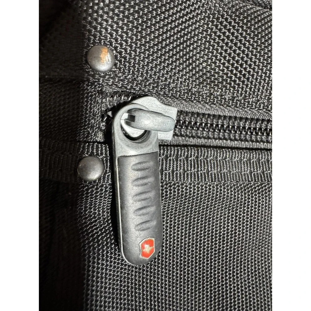 Victorinox‎ Swiss Army Black 17