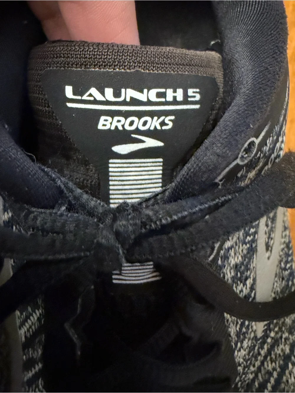 Brooks launch navy