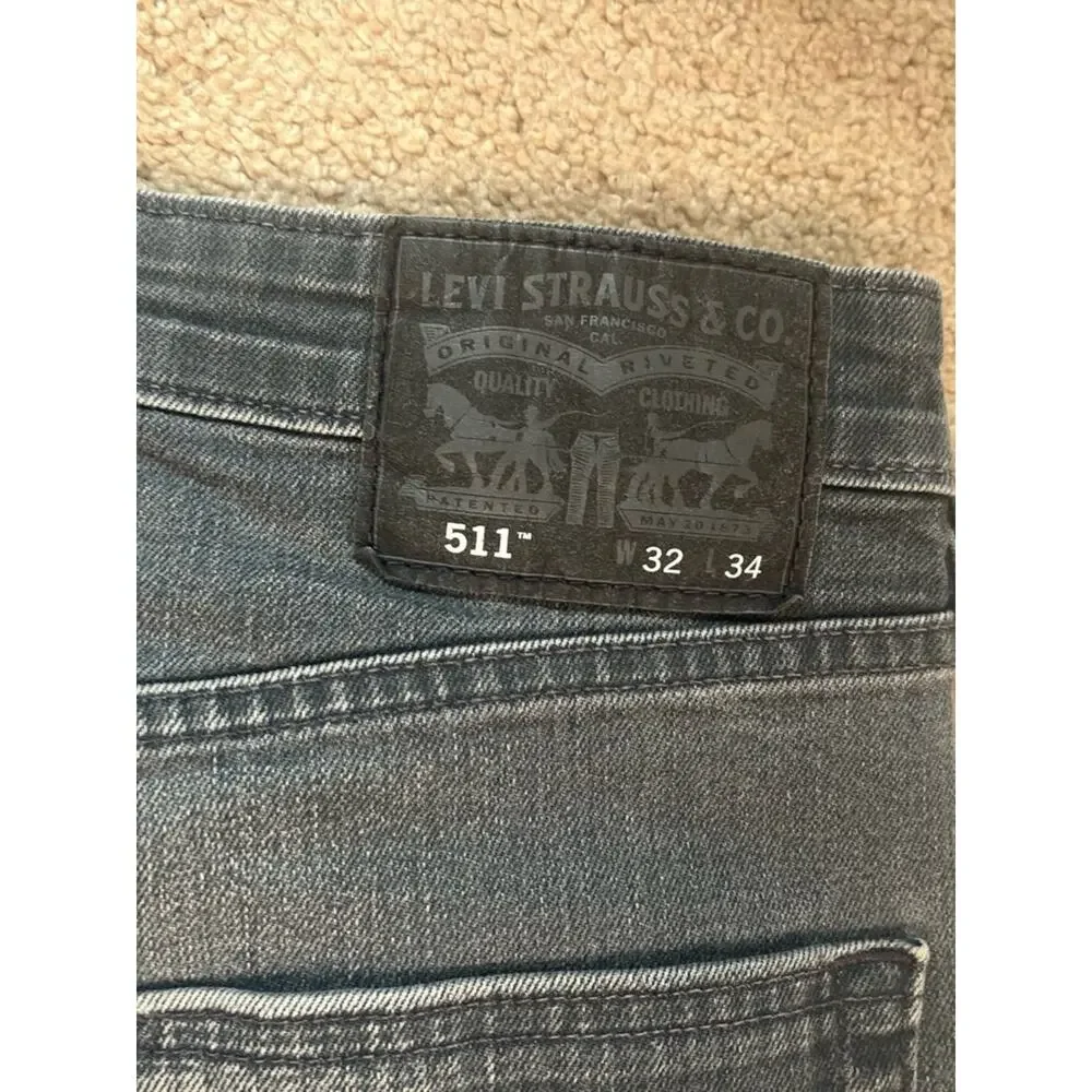 Levis levi 511