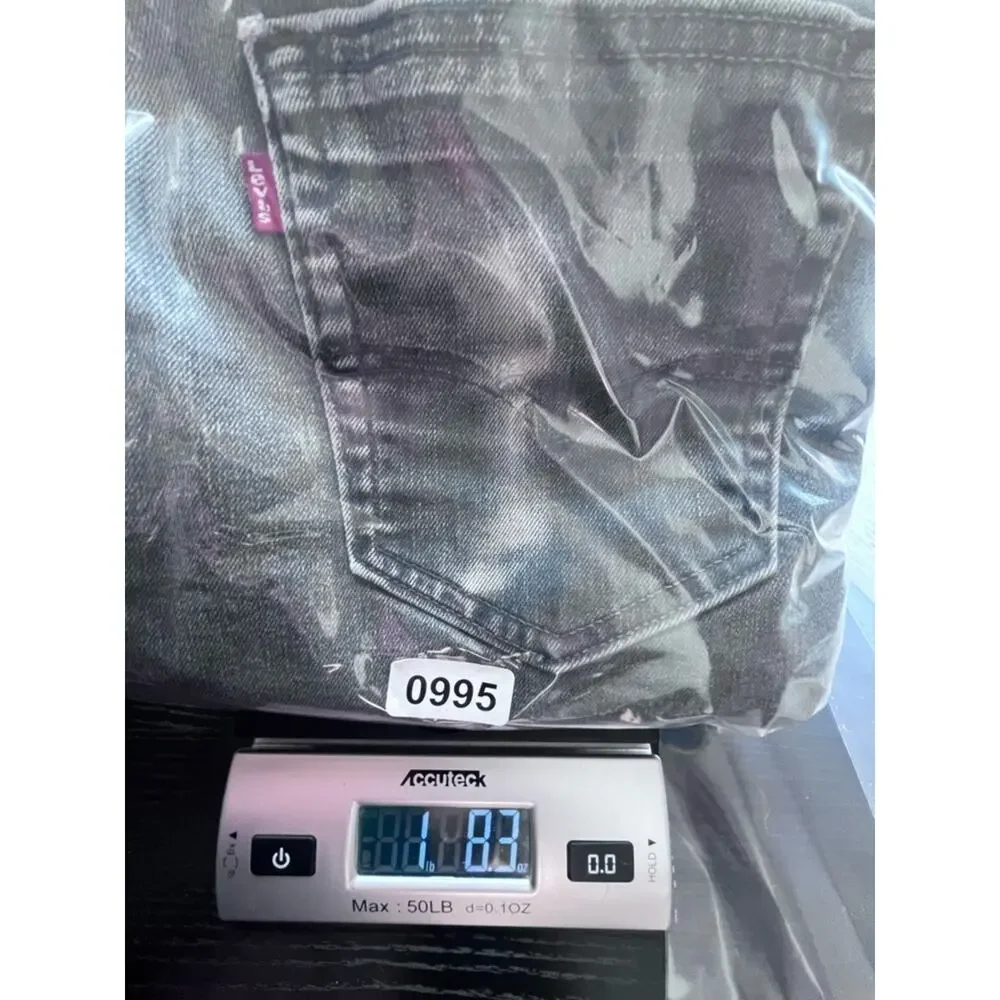 Levis levi 511