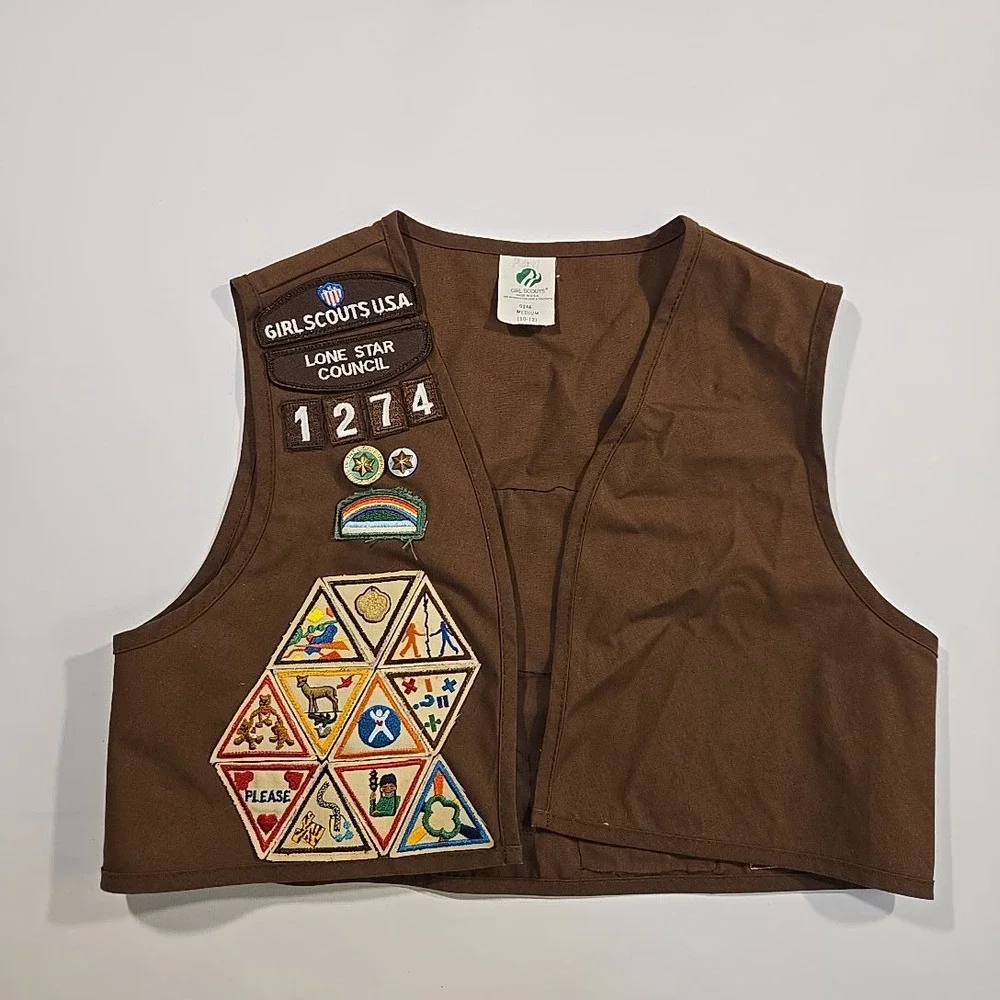 Girl Scouts make triangle from