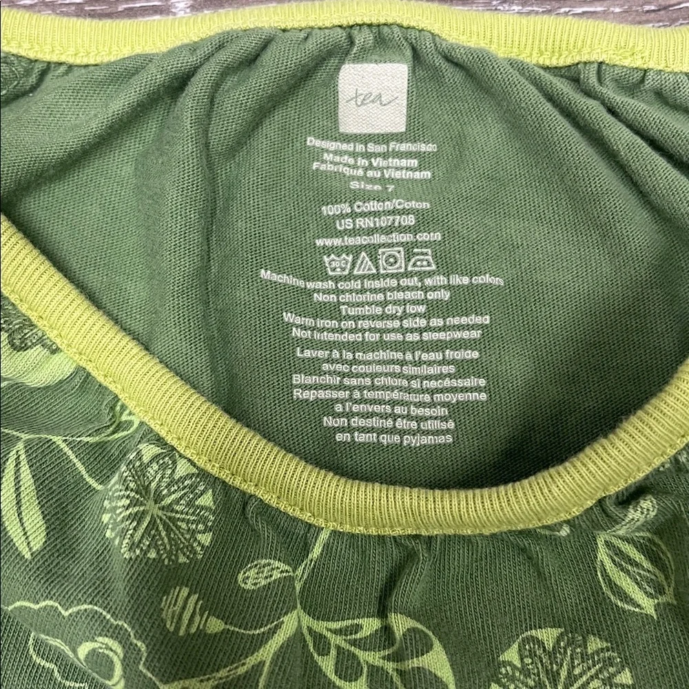 Tea Collection green floral