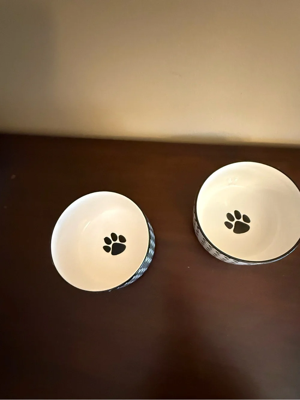 Black & White Paw-Print Stoneware Ceramic Dog Bowl Set cleaned and sanitized.