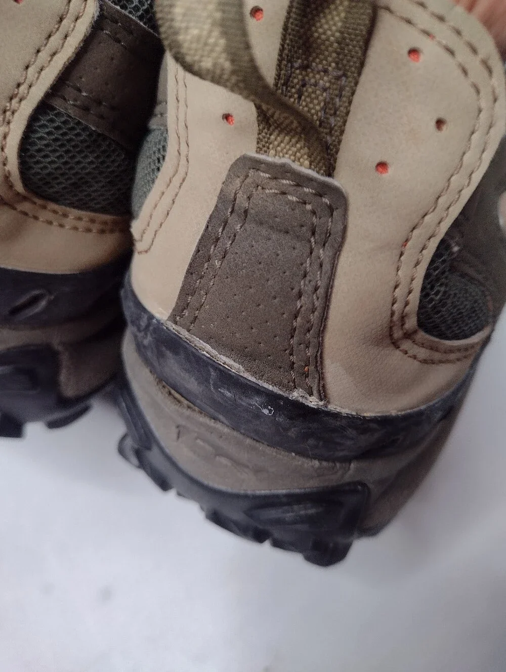 Simms Riprap Wading Fishing Shoes Men’s Size 11 Brown Sandals Outdoor G