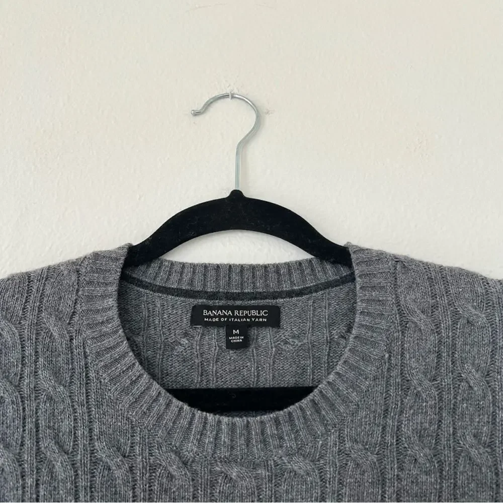 Banana Republic Grey Cable Knit Merino Wool Cashmere Blend Crewneck Sweater