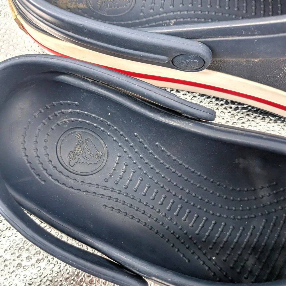 Crocs Crocband Clogs Navy Blue Red White Slip On Shoes Mens 7 Womens 9