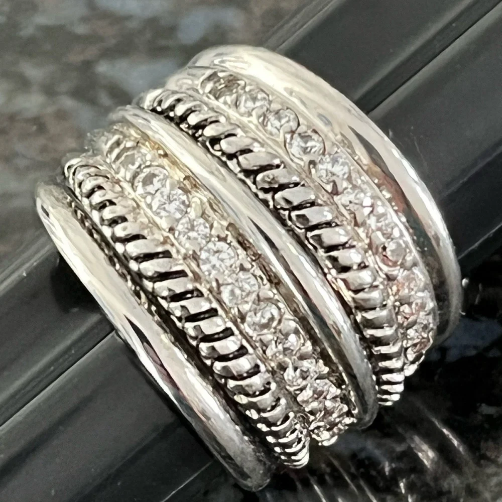Thick Silvertone & CZ Casual Ring Sz 7 NWTs.