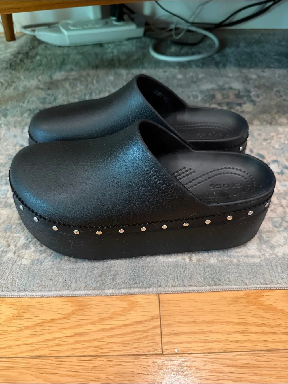 CROCS like new