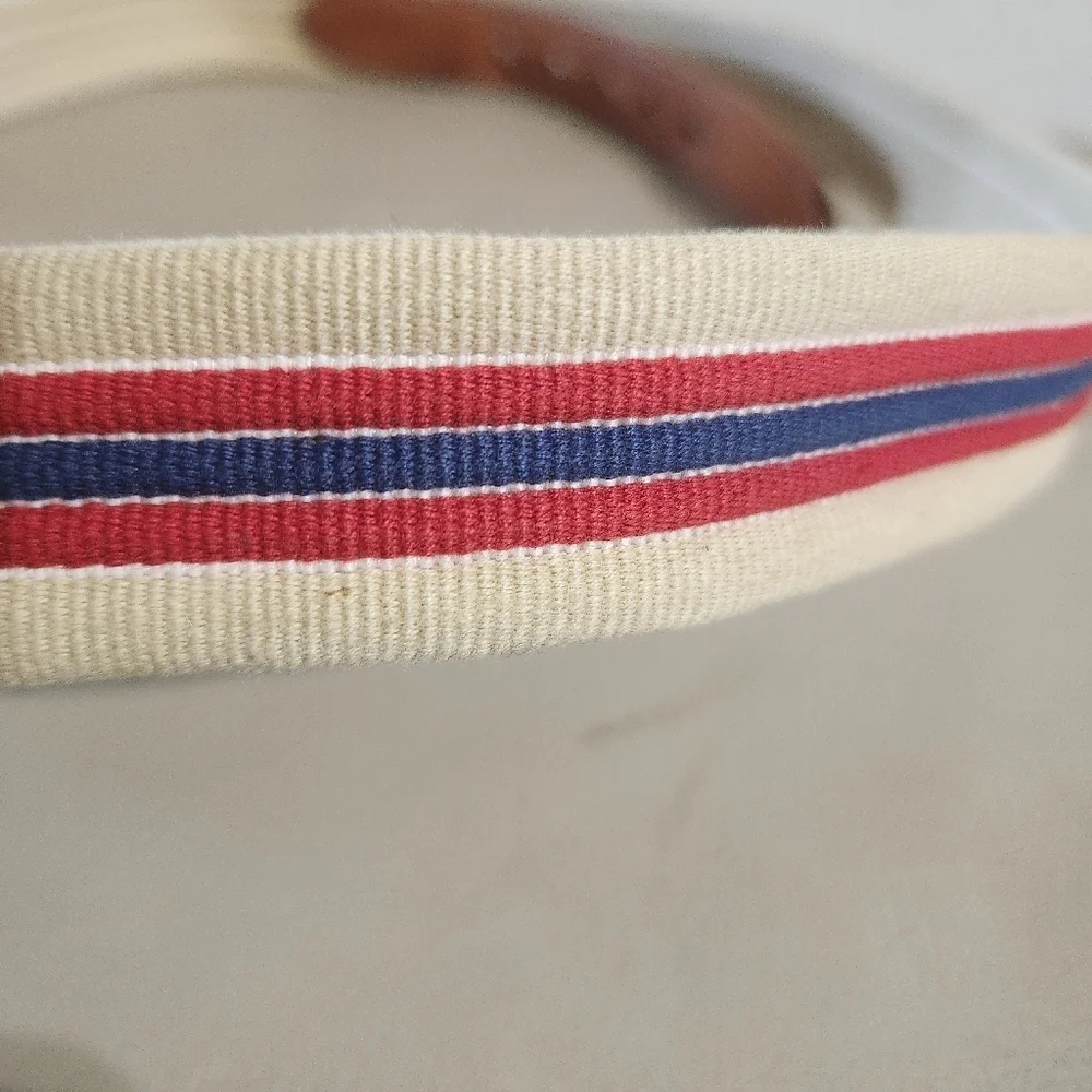 Dooney and Bourke Vintage Women’s cloth belt size 40