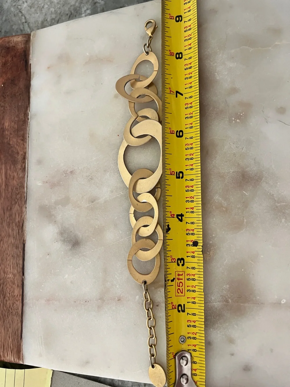 Selen gold tone
