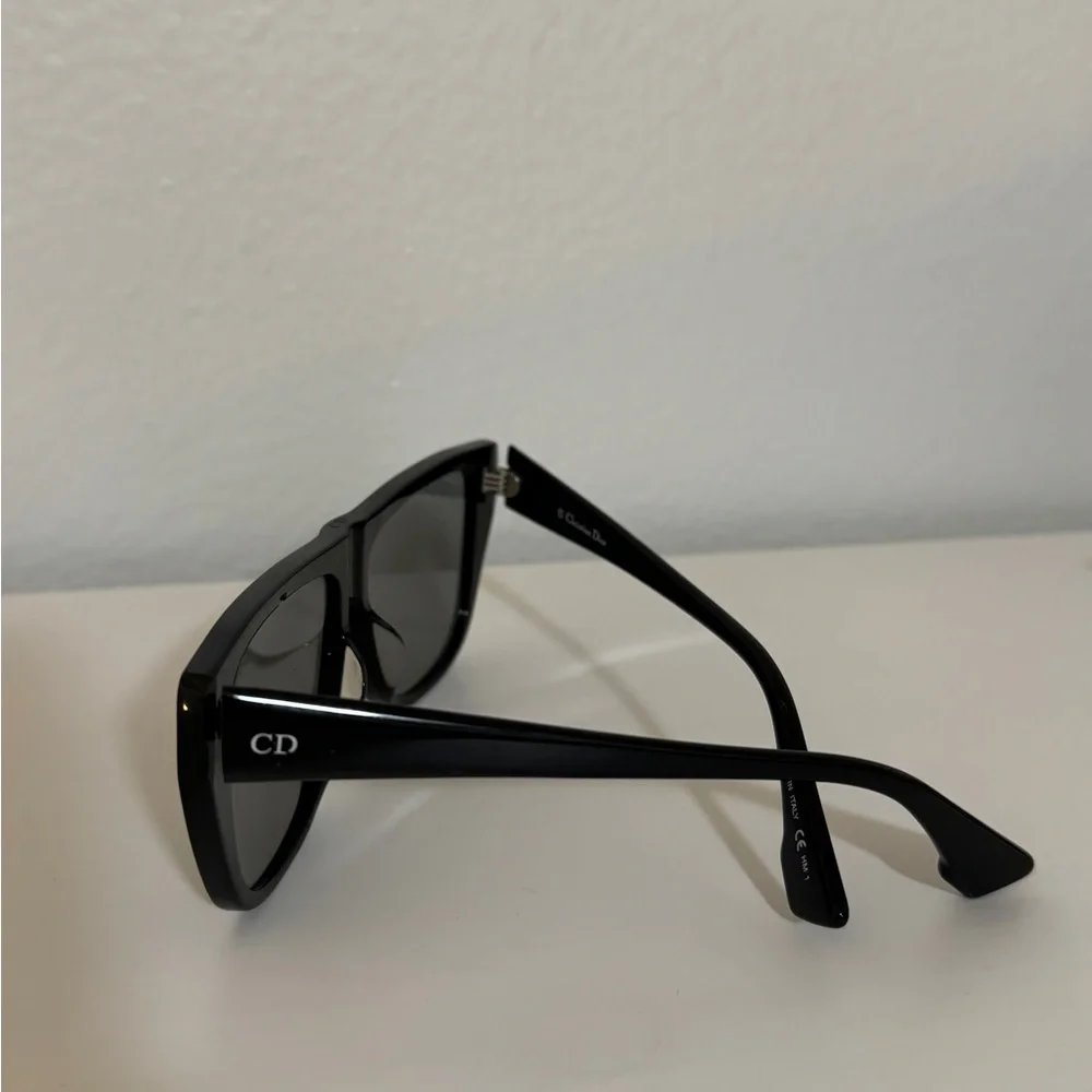 Dior stylish sunglasses