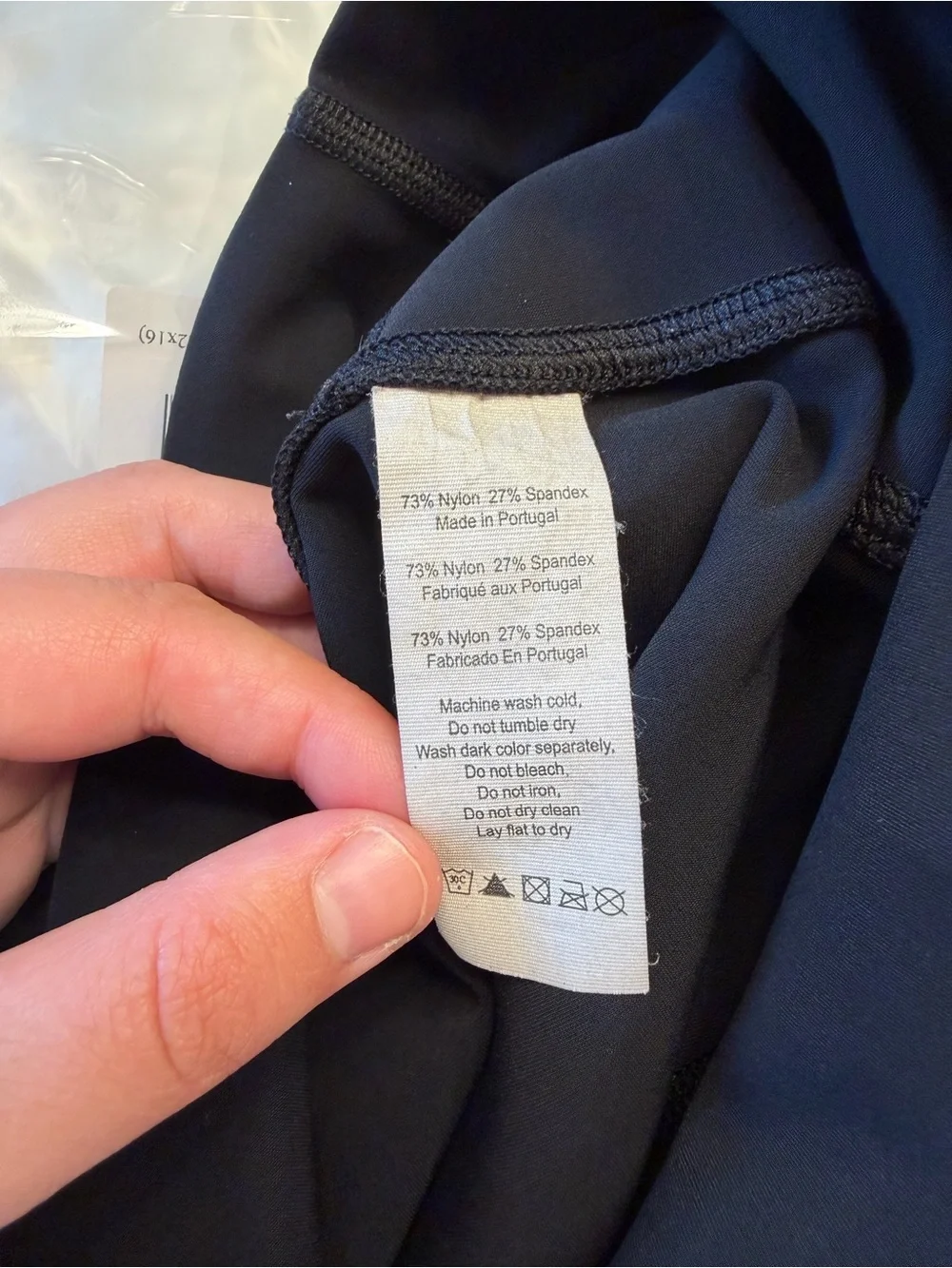 ALO Yoga Black Ripped Warrior Leggings Size Extra Small