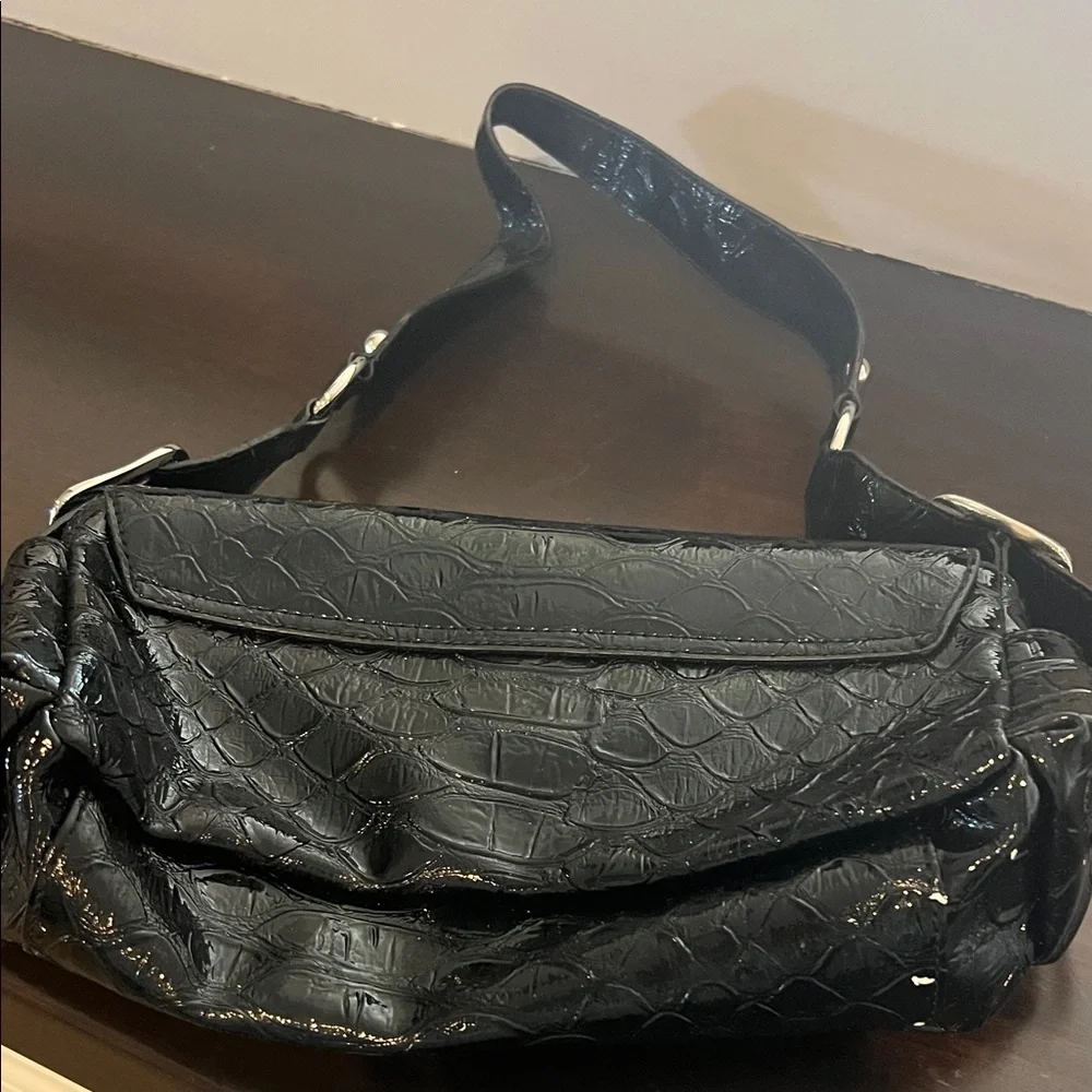 GUESS Shiny Black Croc-Embossed Shoulder Bag with Silver Hardware