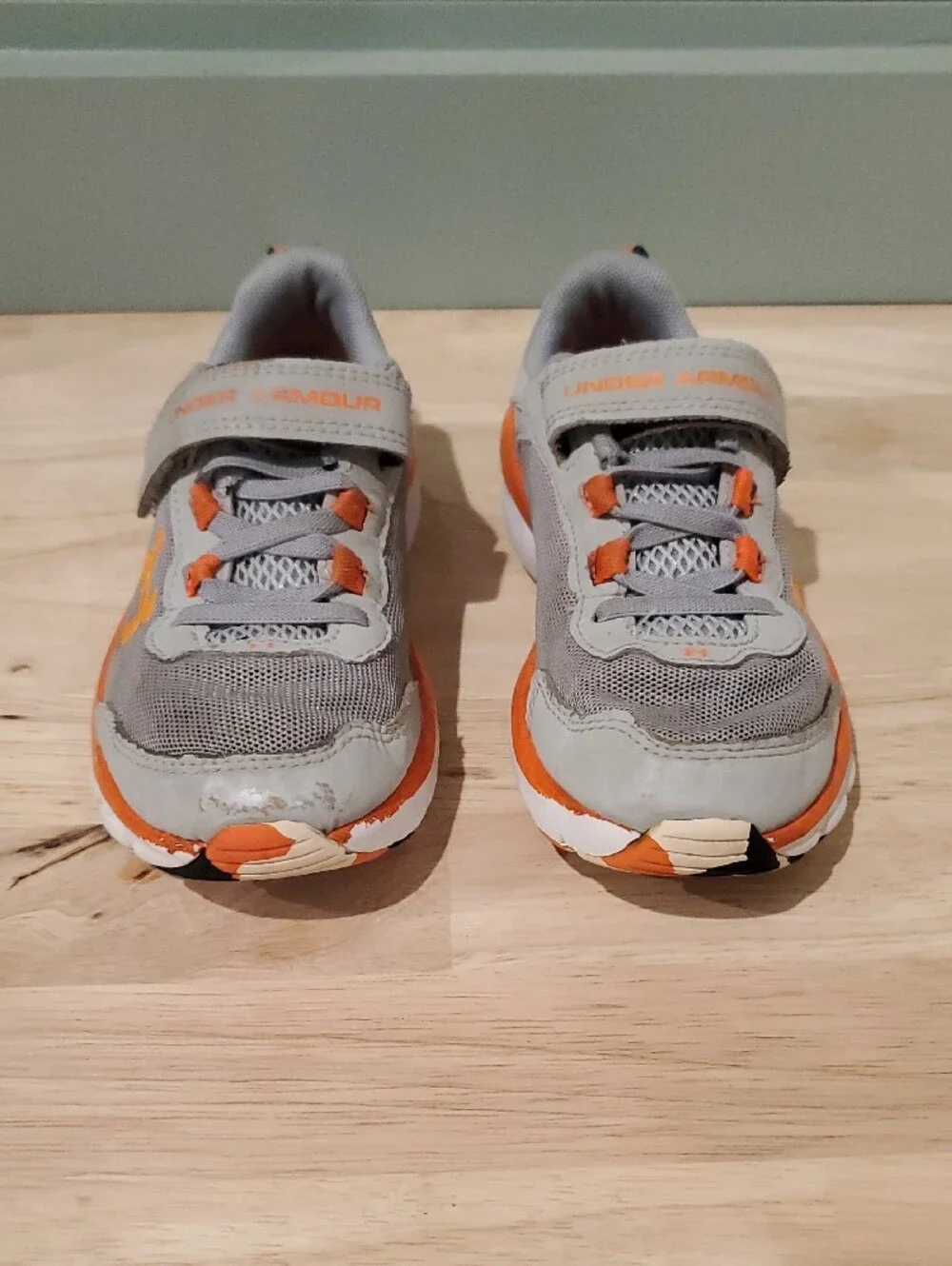 Under Armour Gray and Orange Kids Athletic Sneakers 13c