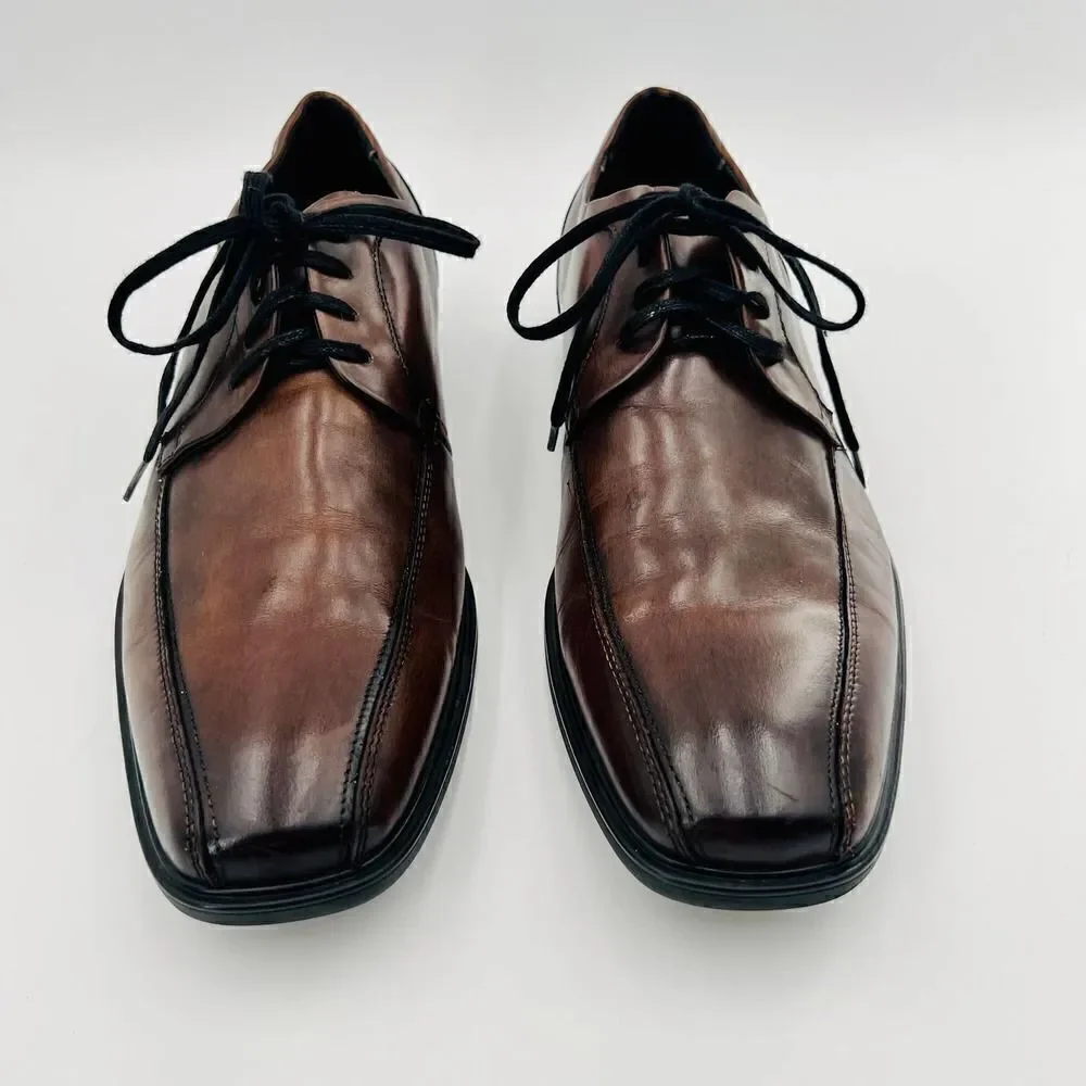 Kenneth Cole kenneth cole