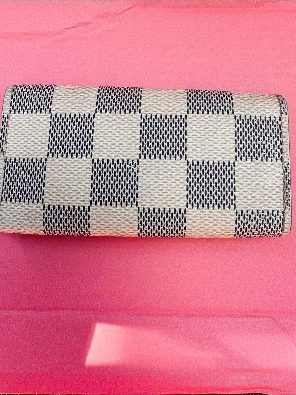 Louis Vuitton be noted