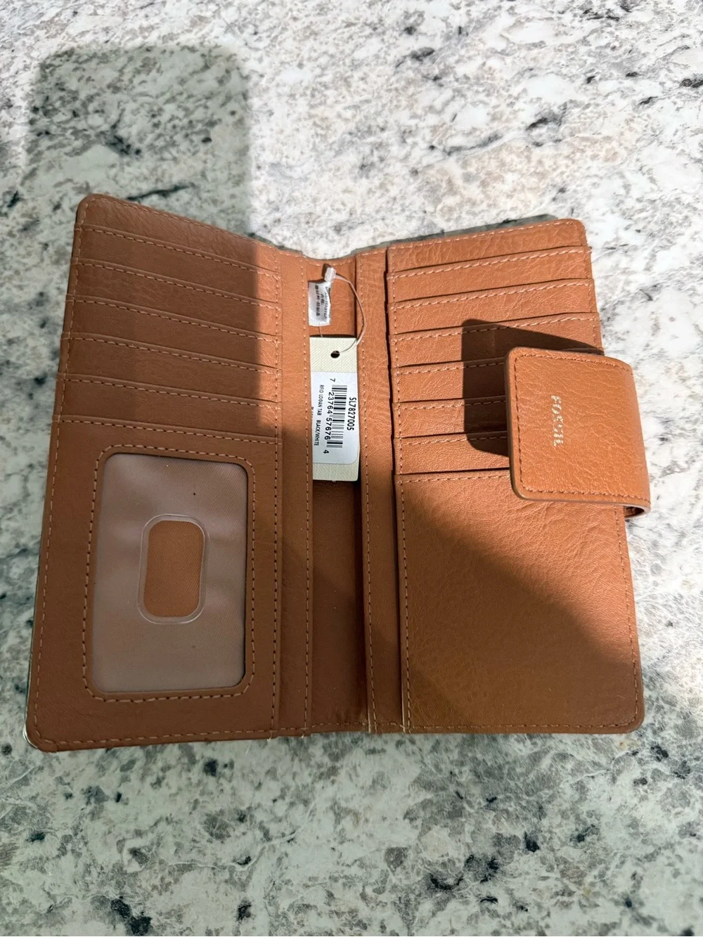 Fossil women’s wallet
