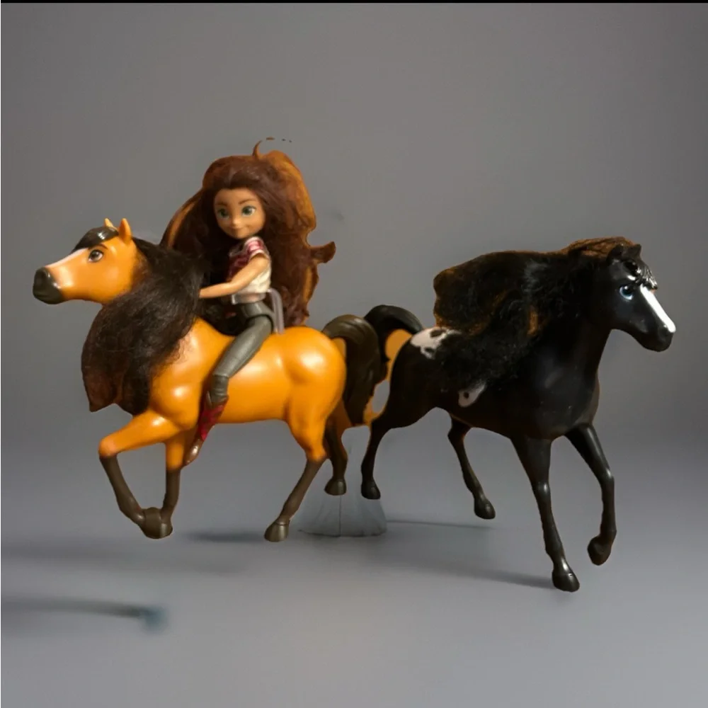 Mattel Spirit Untamed Lucky doll and 2 Spirit horse figures Posable