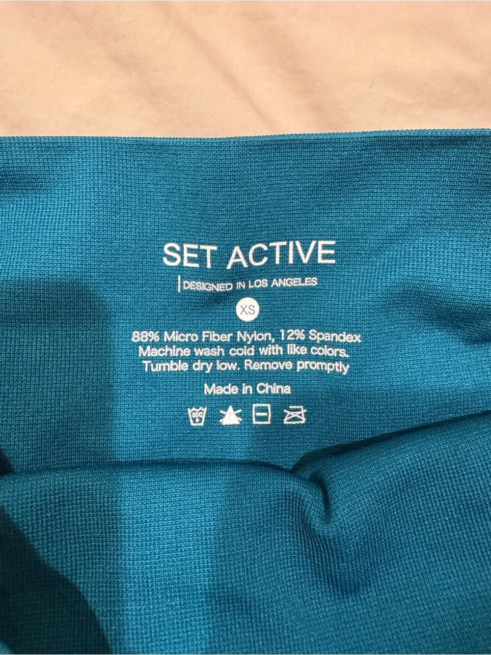 SET Active Sculptflex Ribbed Sports Bra & Biker Shorts Set (S top, XS shorts)