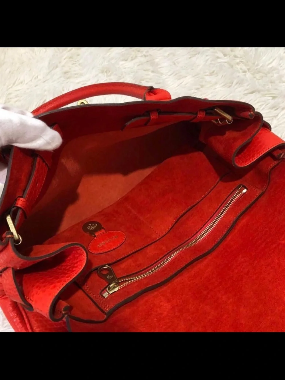 Mulberry red textured