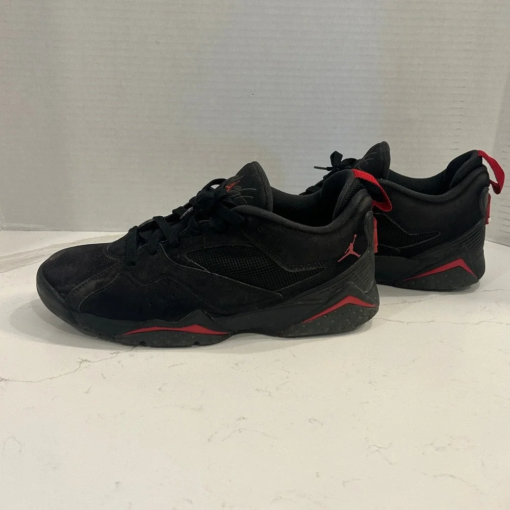 Jordan kicks yet excellent