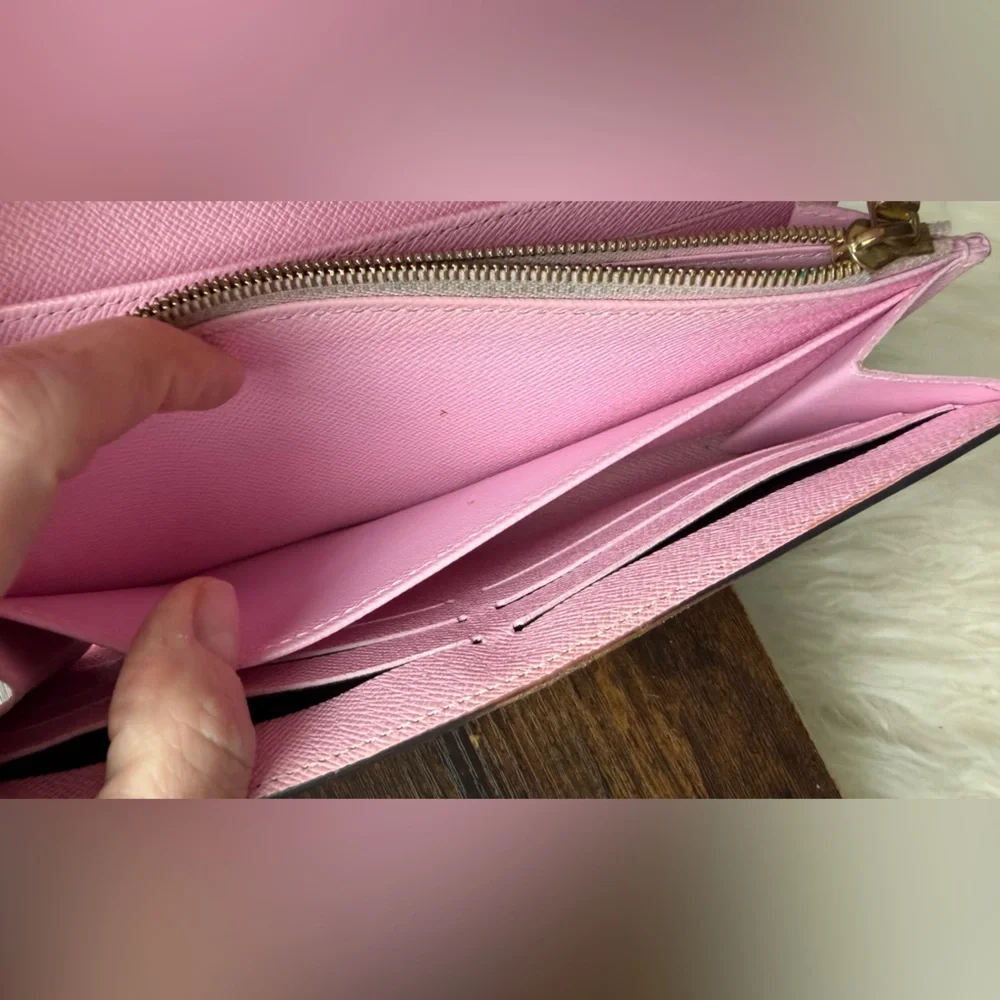Louis Vuitton authentic louis