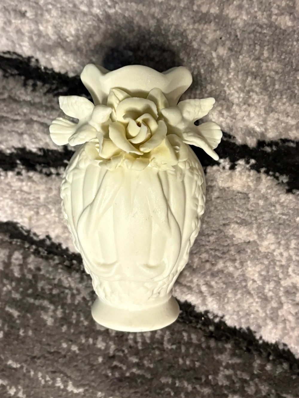 Decorative Ceramic Vase with Rose Accent - Cream