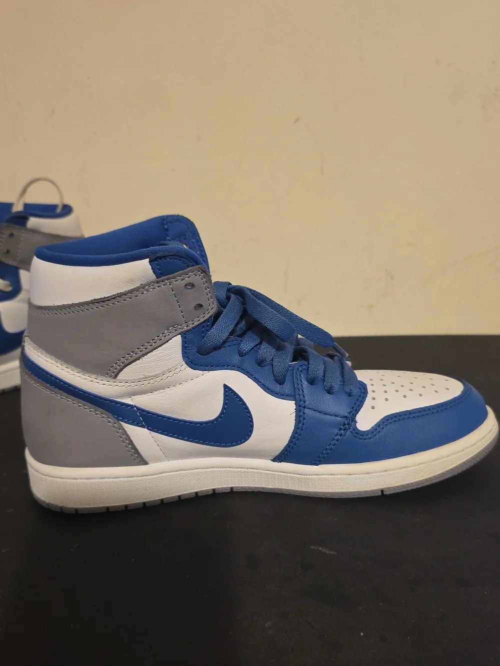 FOR SALE AIR JORDAN 1 RETRO HIGH OG 
