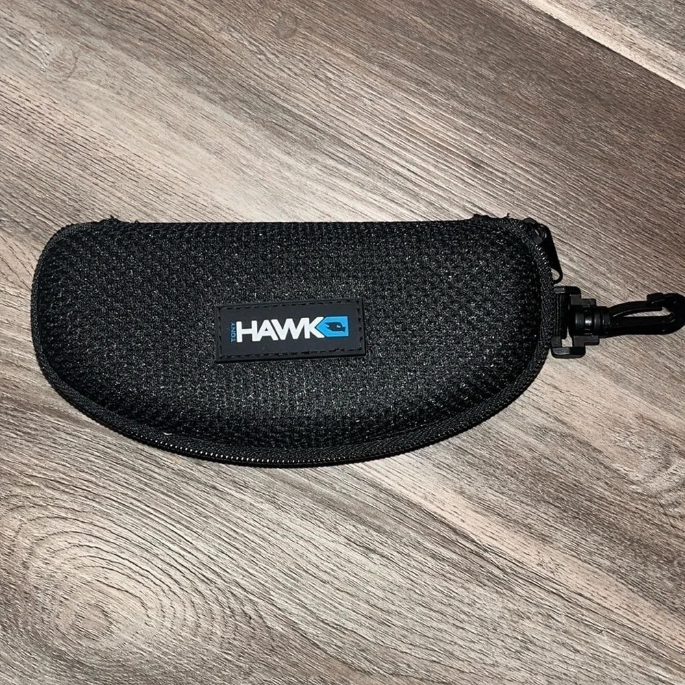 Hawk sunglass / eyeglass case - zipper and clip work . Preowned condition
