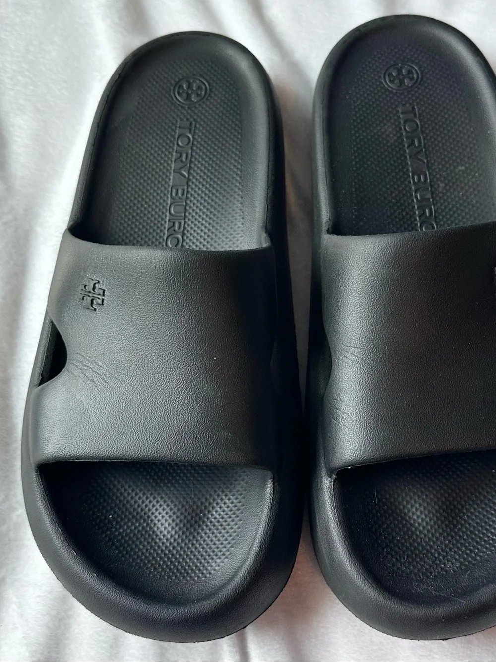 Tory Burch Shower Slide Chunky Sandal EVA Perfect Black 9 Women’s casual