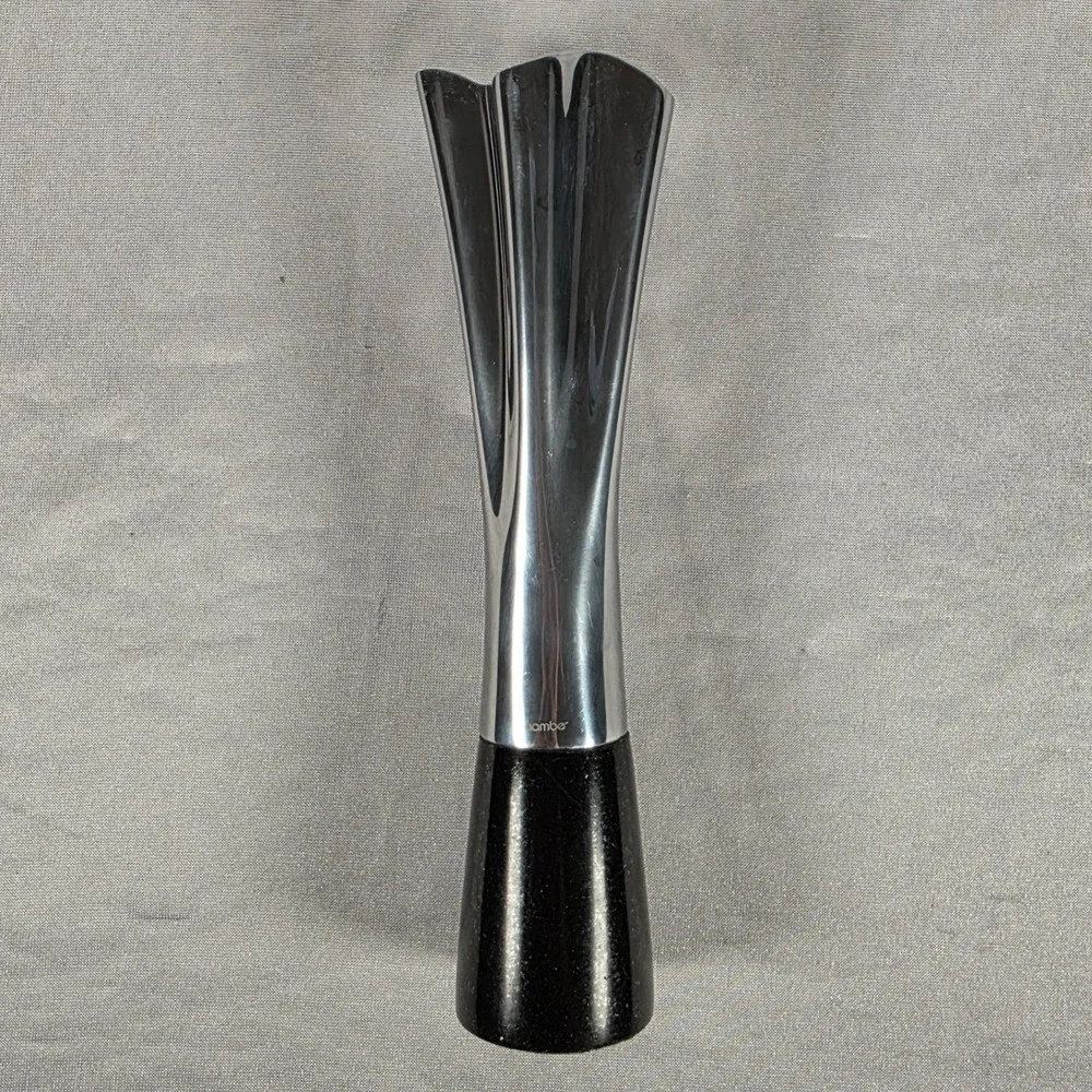 Nambe alloy bud