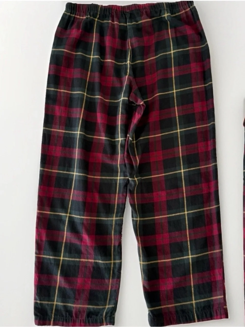 Lauren Ralph Lauren features •size