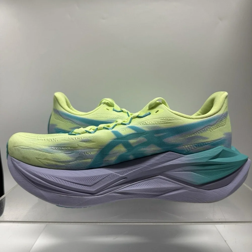 Asics superblast yellow