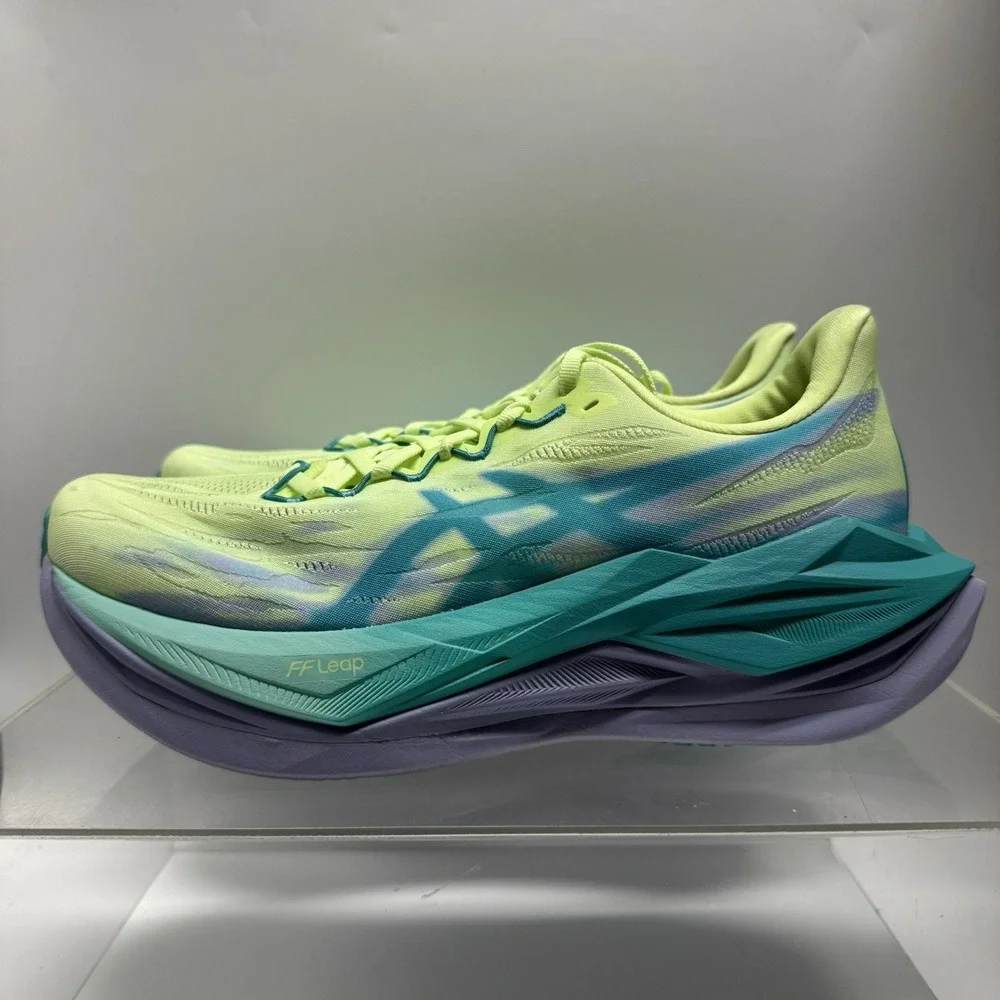 Asics superblast yellow