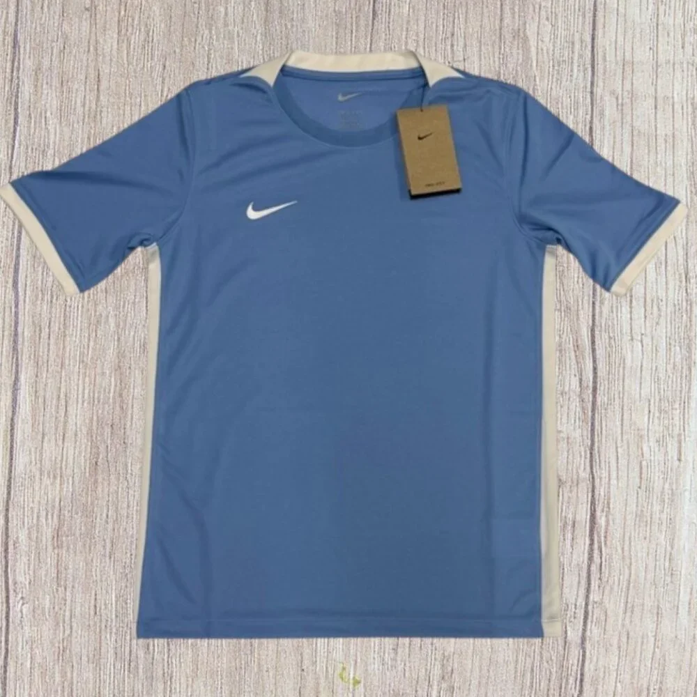 Nike nwt new