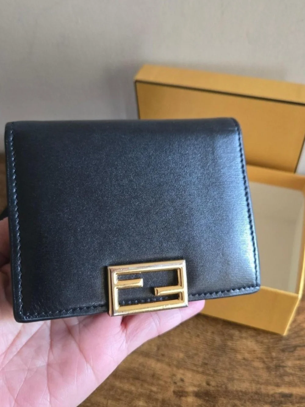 Fendi pre owned