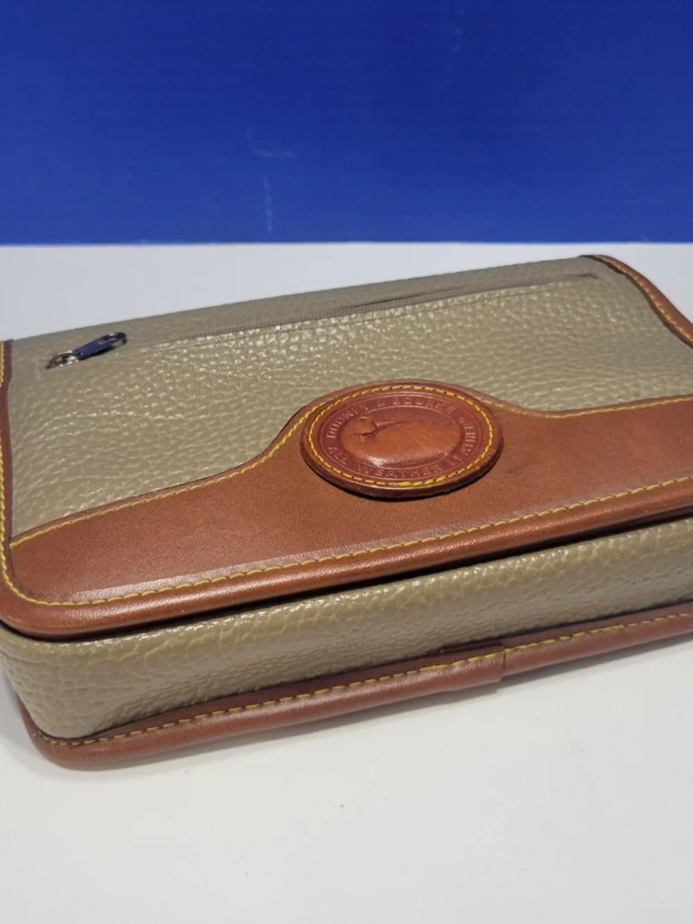 Dooney & Bourke like it lots
