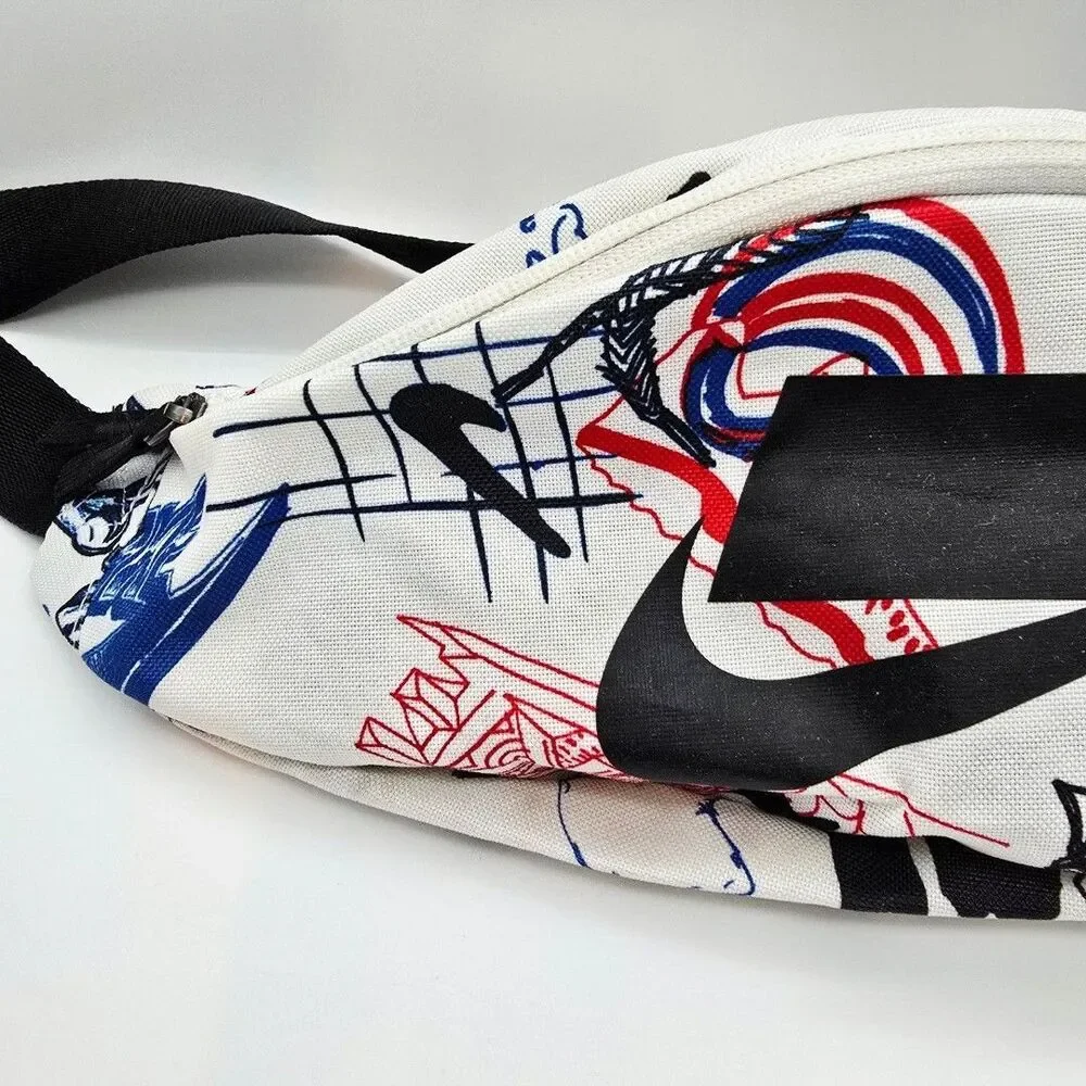 Nike shoulder crossbody