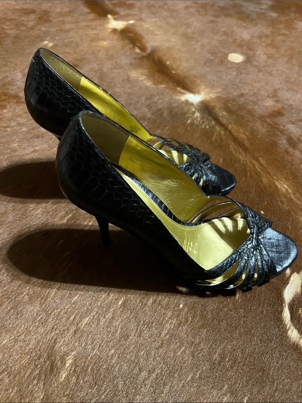 Lauren Ralph Lauren Black leather Peep-Toe Heels with Strappy Front, size 7.5