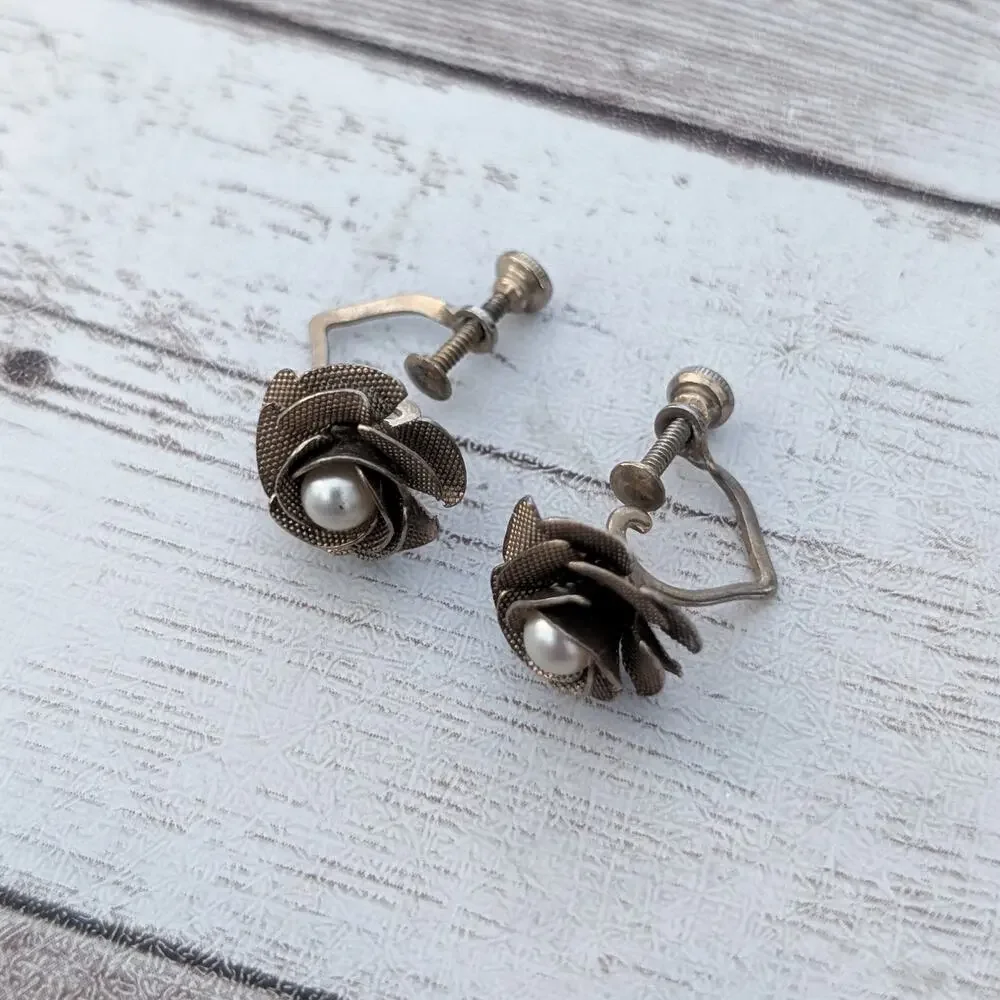 Vintage screw back