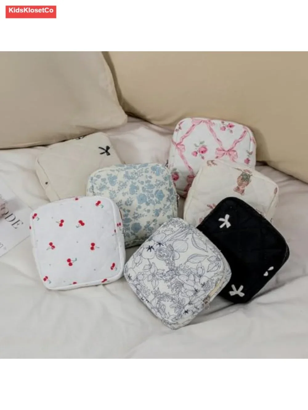 Quilted Cotton Makeup Bag with Bear Print, Compact Travel Cosmetic Pouch