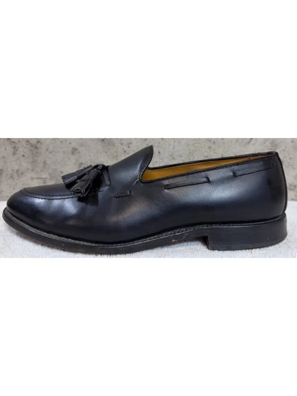 Allen Edmonds made description tassels