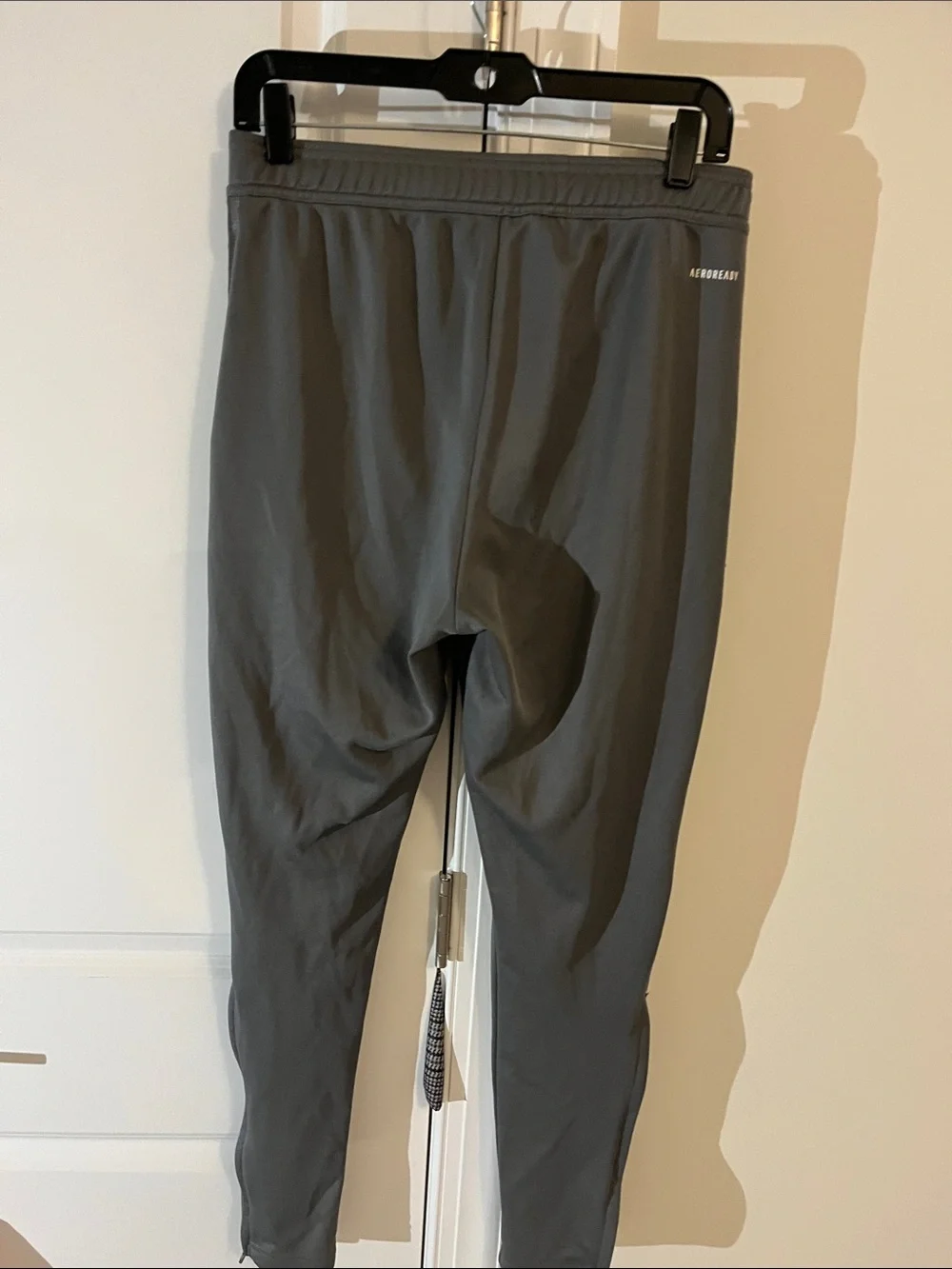 adidas men’s tapered