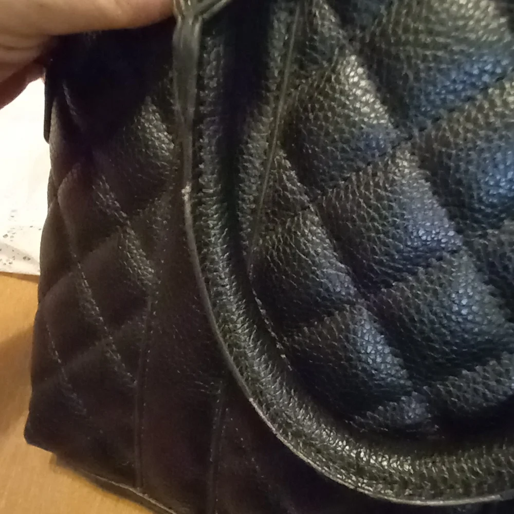 Steve Madden Quilted Black Top-Handle Crossbody