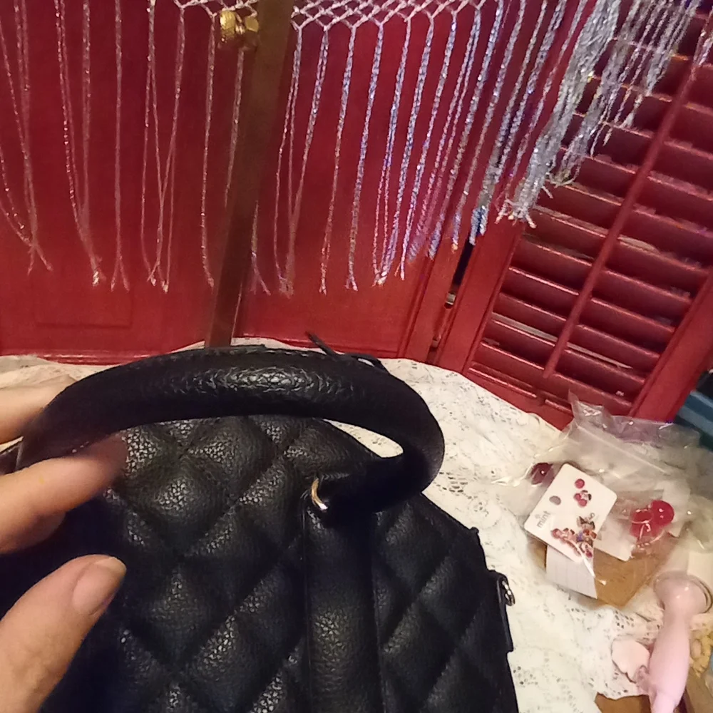 Steve Madden Quilted Black Top-Handle Crossbody