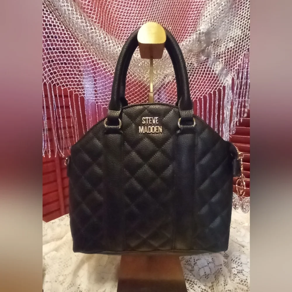 Steve Madden Quilted Black Top-Handle Crossbody