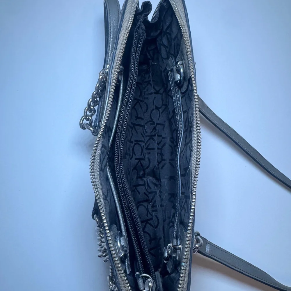 Calvin Klein calvin klein